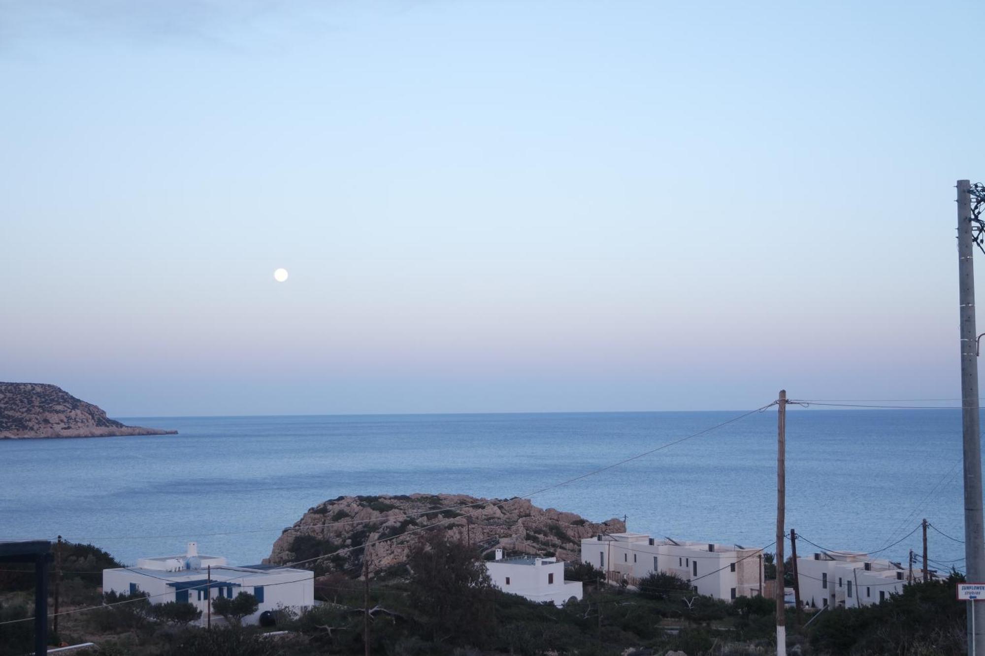 Sea View Apartment Karpathos Luaran gambar
